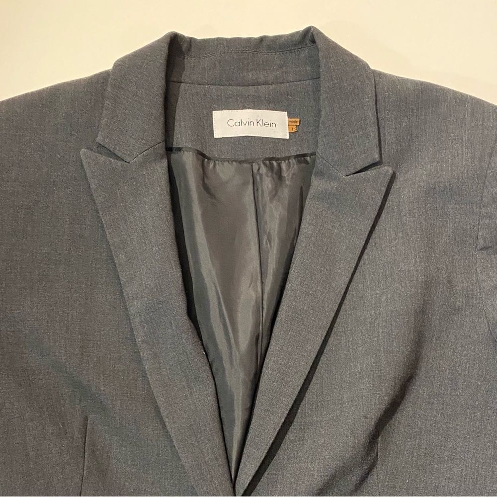Calvin Klein Single Button Double Lapel Gray Sing… - image 3